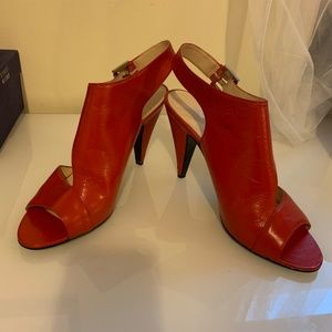 Lovely red Nine West open bootie heels - 10W